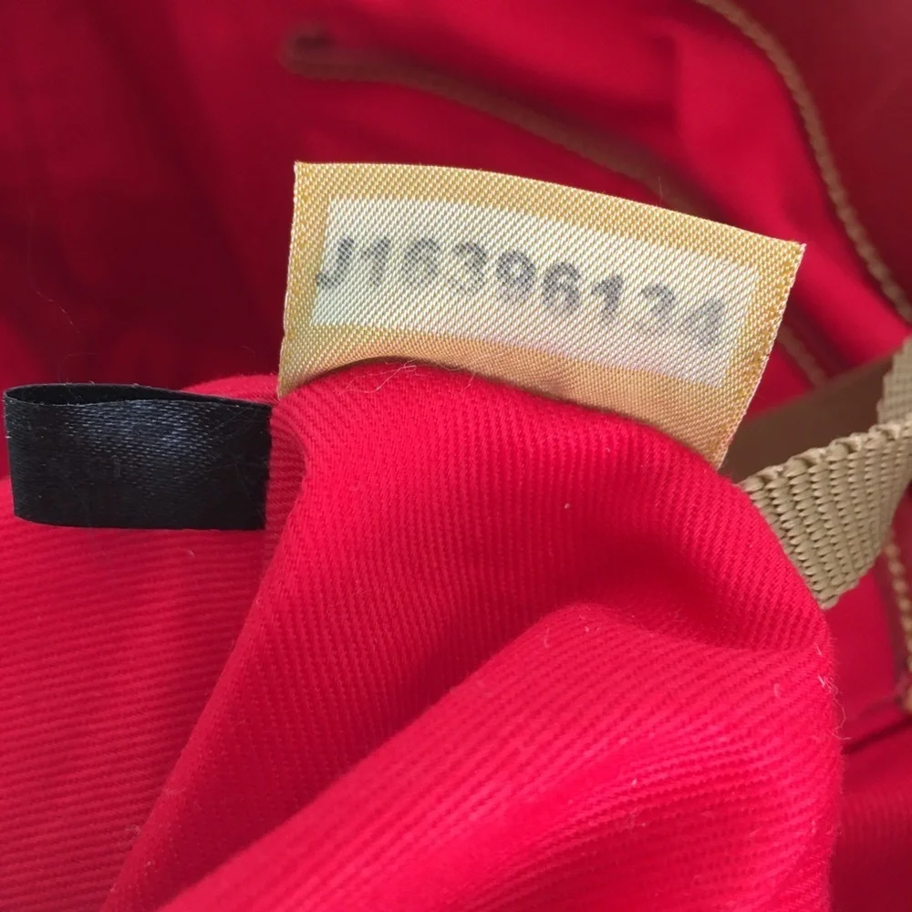 100% Auth Dooney & Bourke Tote Bag Red Leather Locket Clasp